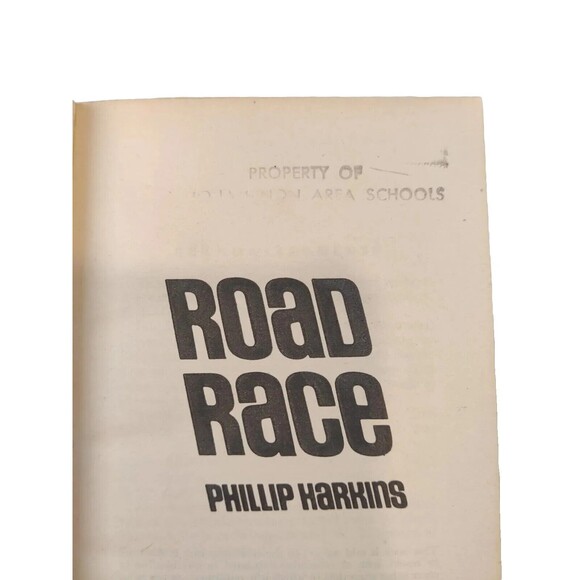 ROAD RACE BY PHILIP HAWKINS PAPERBACK-1970 Scholastic - Picture 8 of 11
